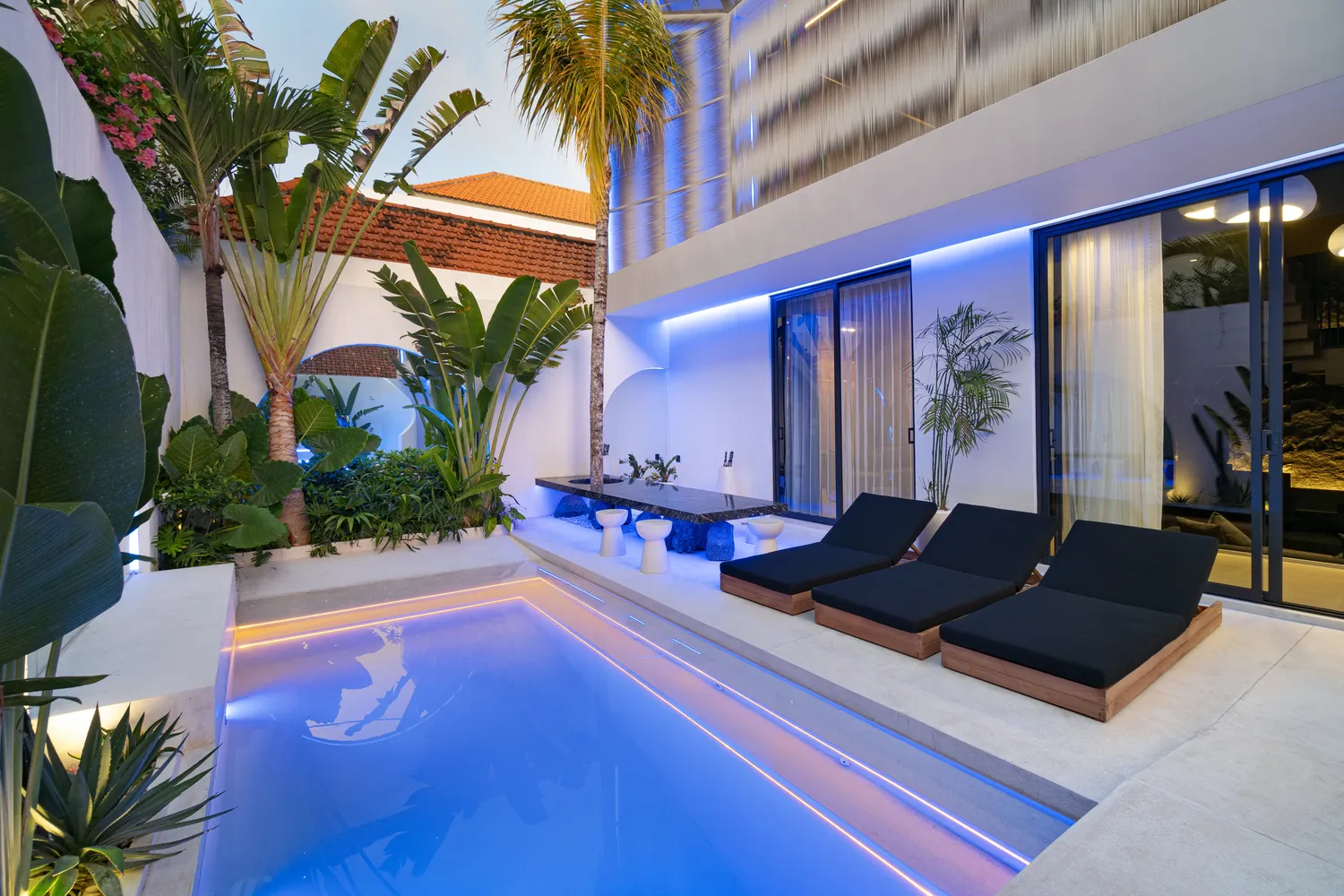 WHITE VILLAS, фото 3